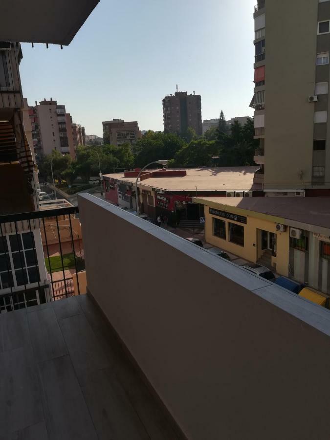 Calle Betsaida, Estacion Maria Zambrano Málaga Exterior foto